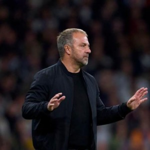 数据-弗利克：拿下3分我很高兴，但下半场丢失太多球权